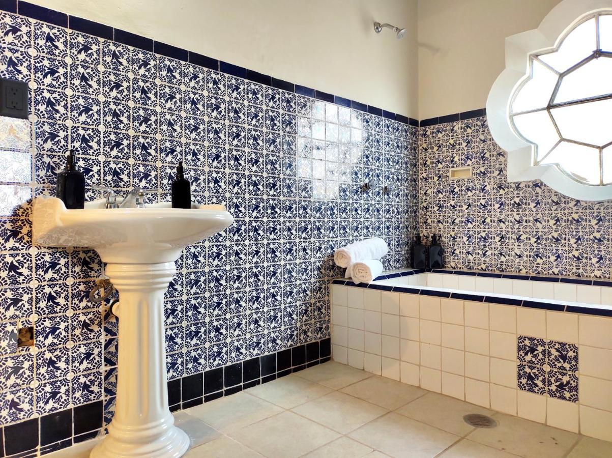 Coliving Chingon Hostel Гуадалахара Екстериор снимка