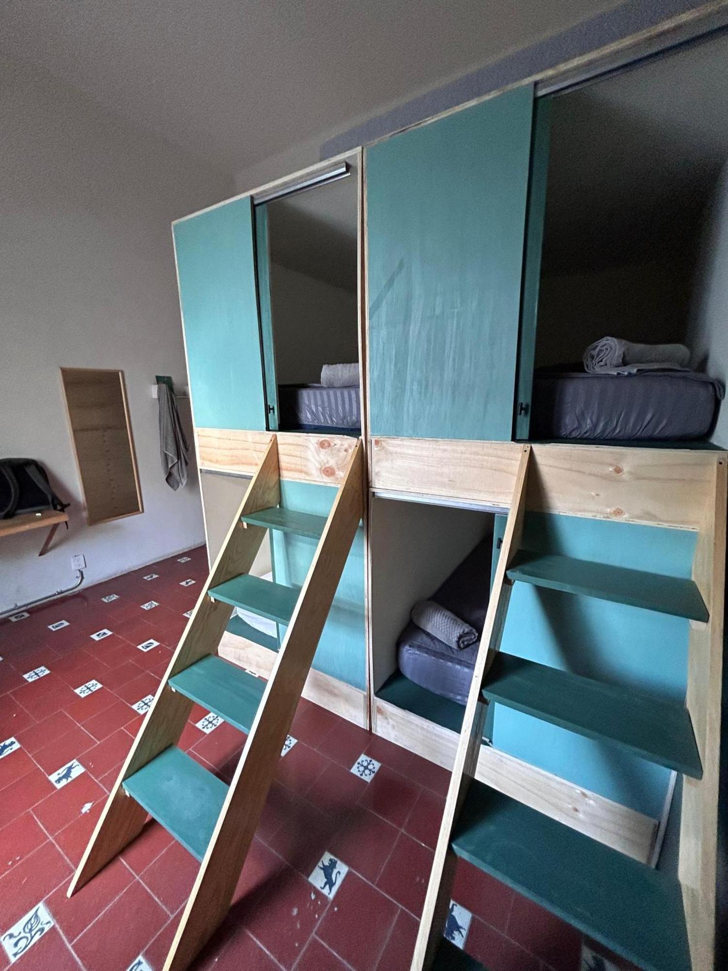 Coliving Chingon Hostel Гуадалахара Екстериор снимка
