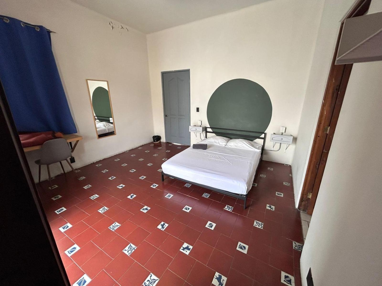 Coliving Chingon Hostel Гуадалахара Екстериор снимка